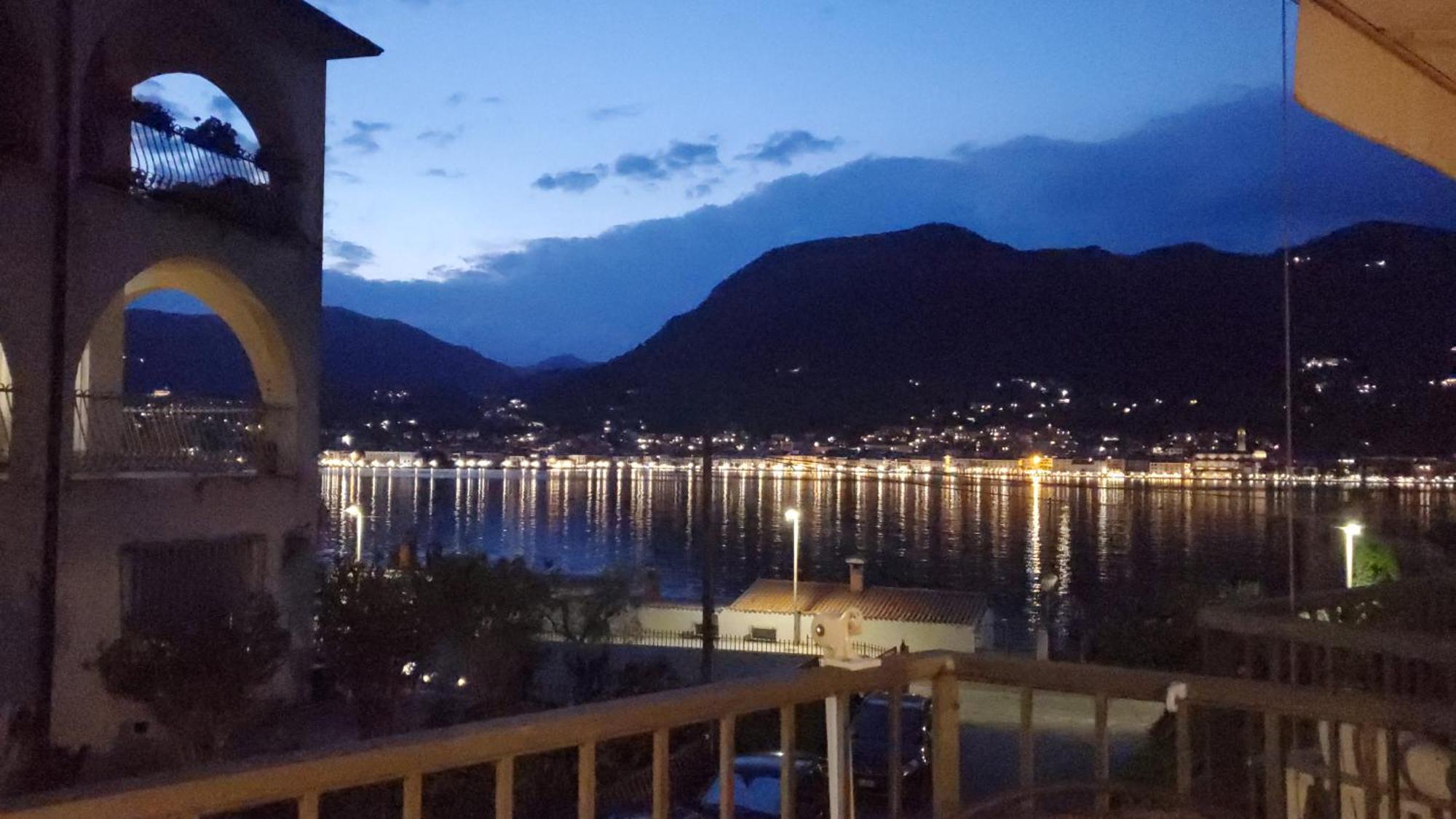 La Casa Sul Lago Salò Værelse billede